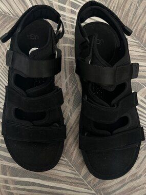 NEW Men's UGG Black Golden Coast Multi-Strap Sandal Size 13